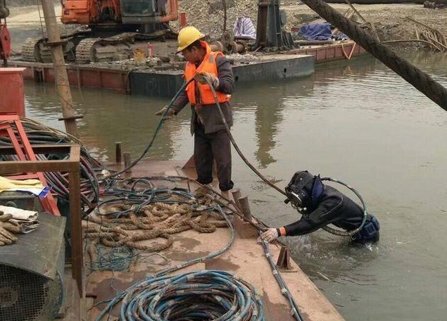玉林潜水封堵打捞